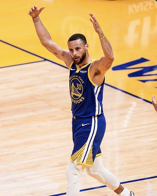 Steph Curry nearing $1B lifetime deal with Under Armour