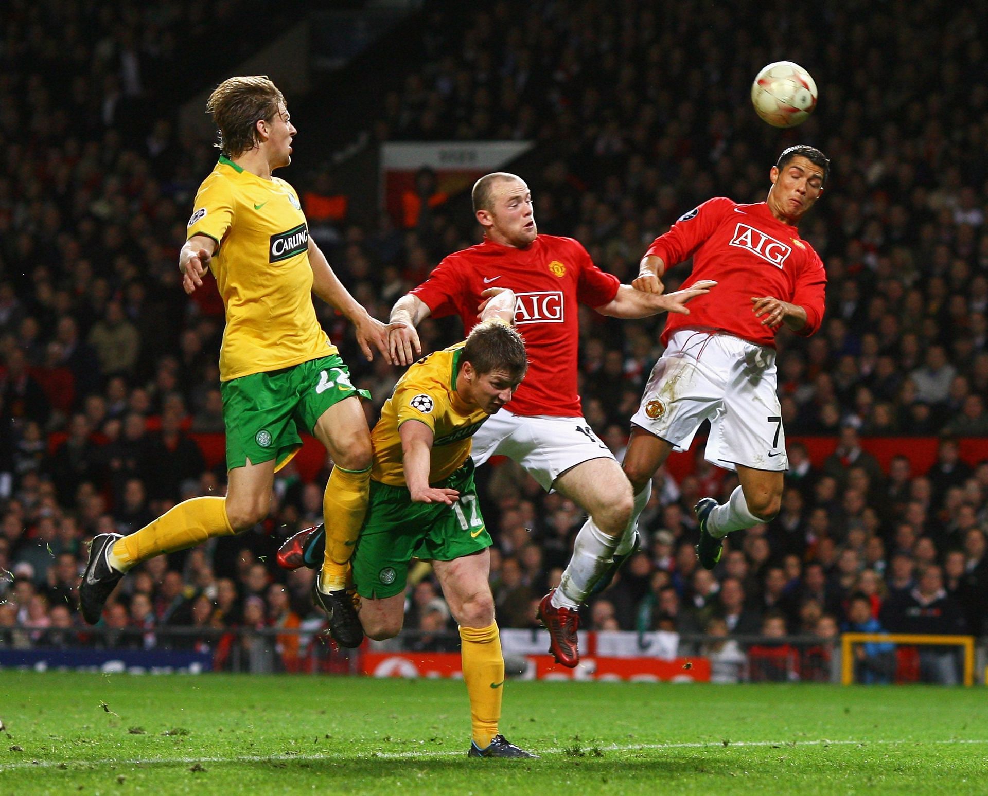Cristiano Ronaldo in action with Wayne Rooney during the Champions League 2007/2008 campaign (Manchester United vs Celtic - October 2008)