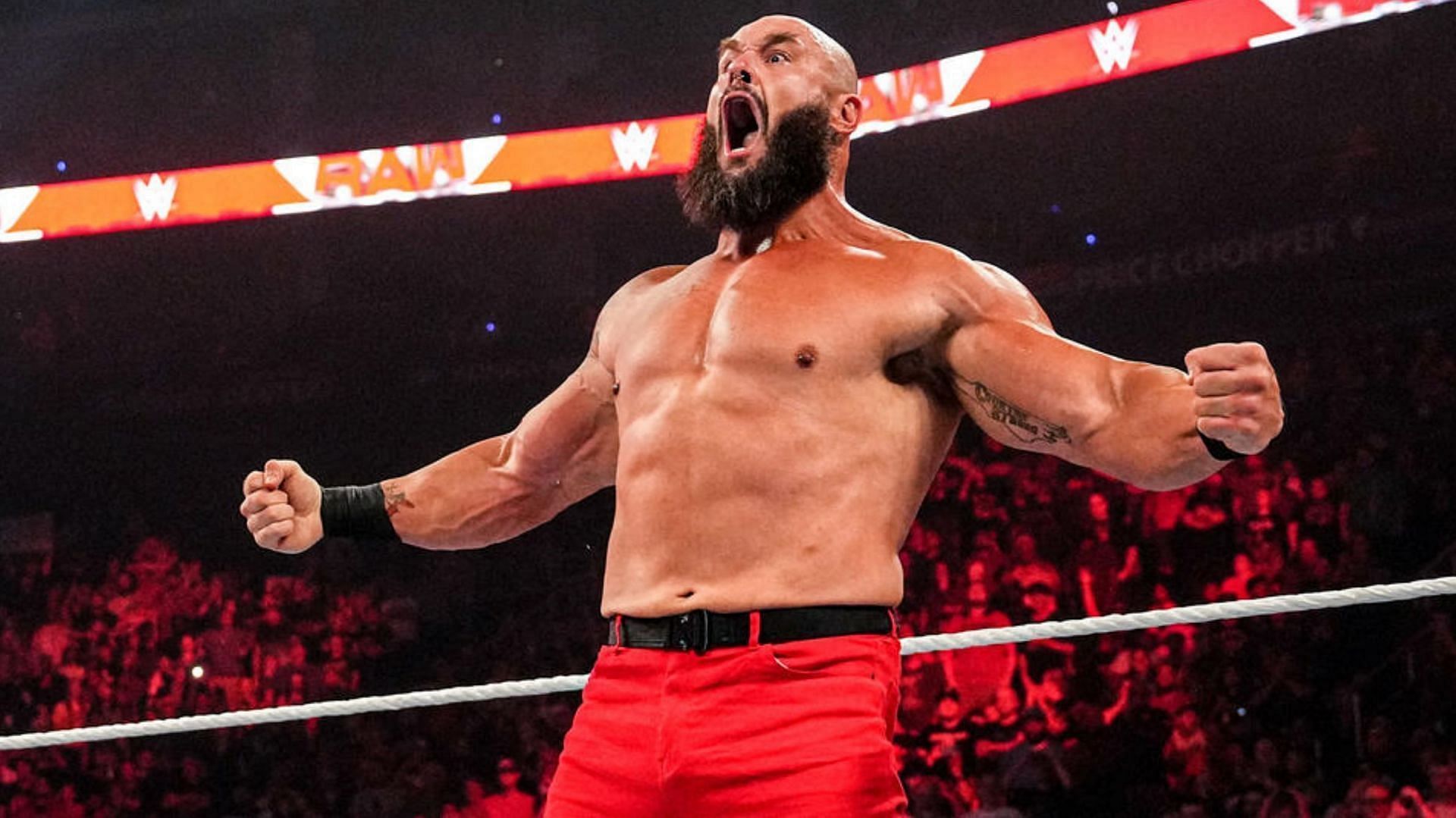 WWE Raw में इस हफ्ते ब्रॉन स्ट्रोमैन ने जबरदस्त वापसी की