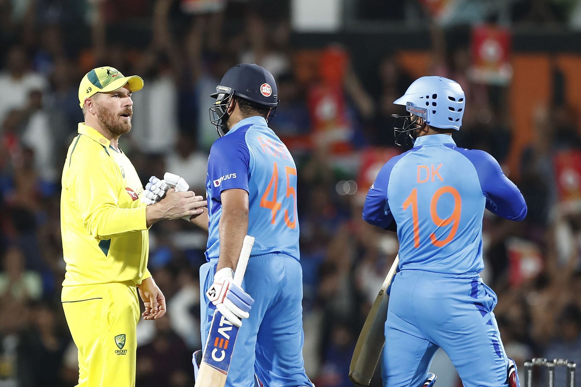 India v Australia - T20 International Series: Game 2