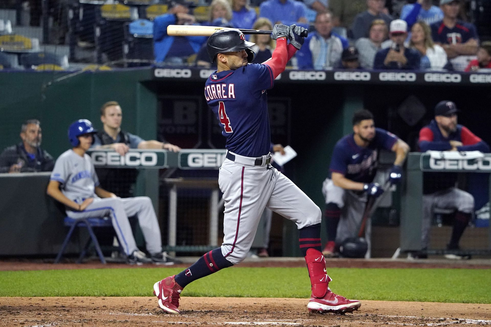 Correa shows the power to enchant fans right off the bat