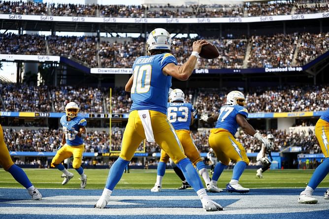 3 takeaways from the Las Vegas Raiders' loss to the Los Angeles Chargers as Davante Adams excels during debut