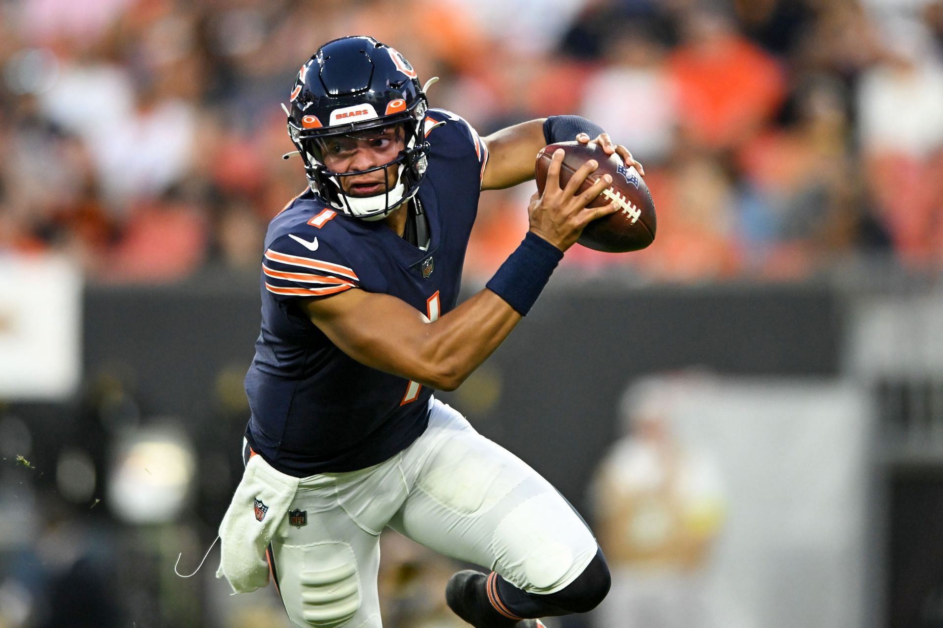 Chicago Bears v Cleveland Browns