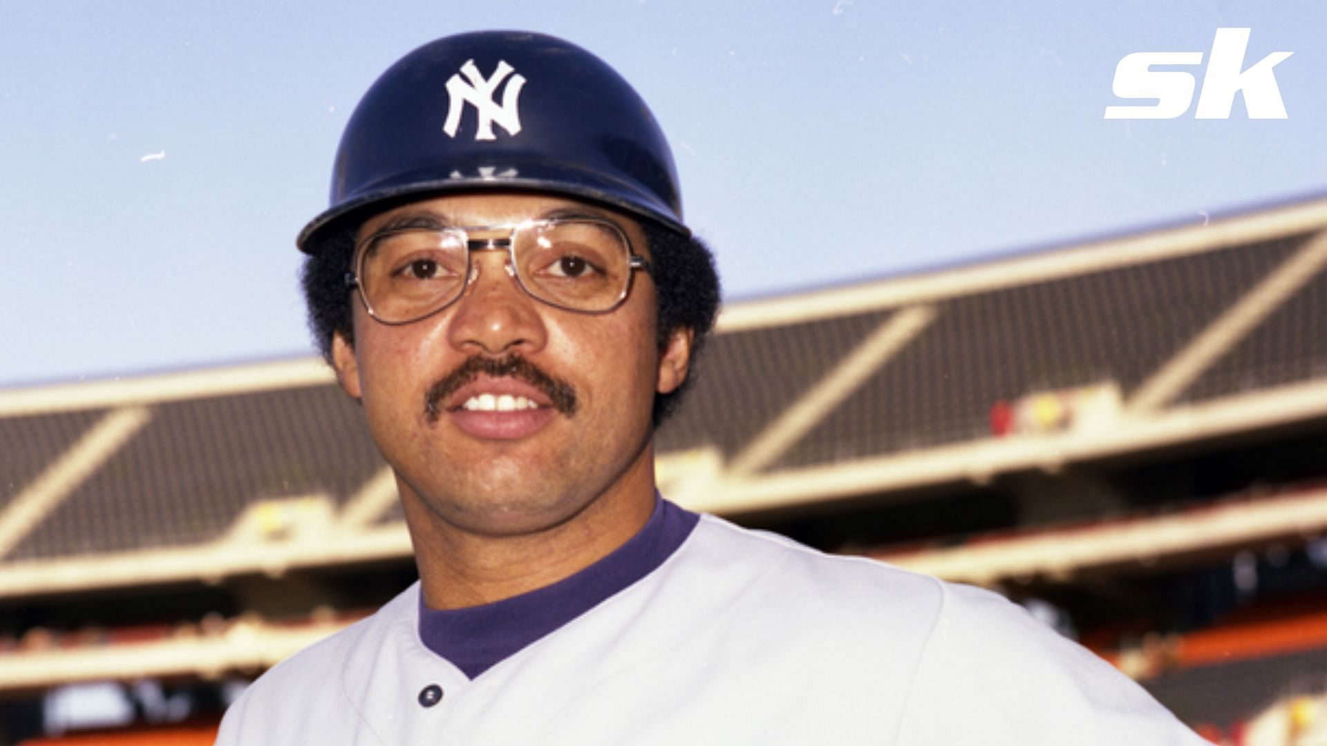 Reggie Jackson made his MLB debut in 1987. 