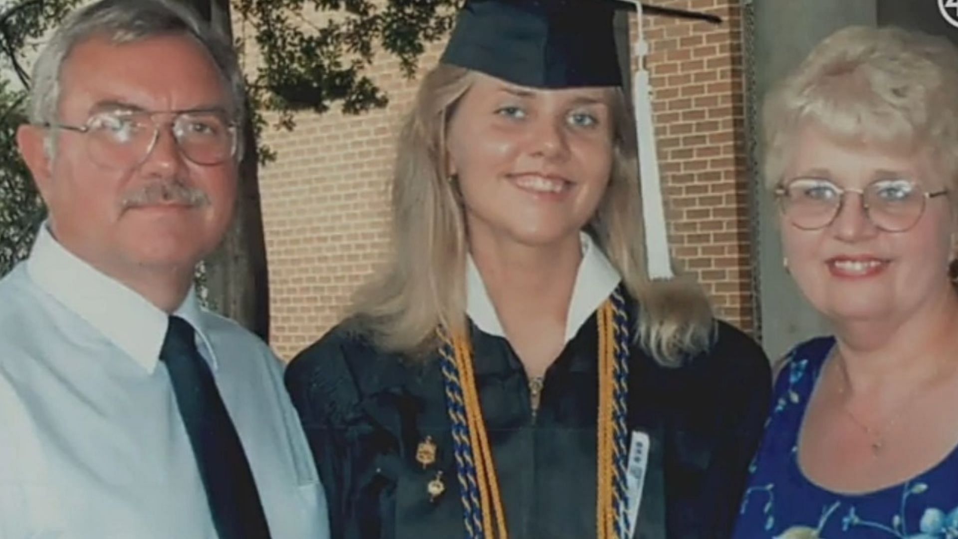 A still of Lori Ann with her parents (Image via 48 Hours/YouTube)