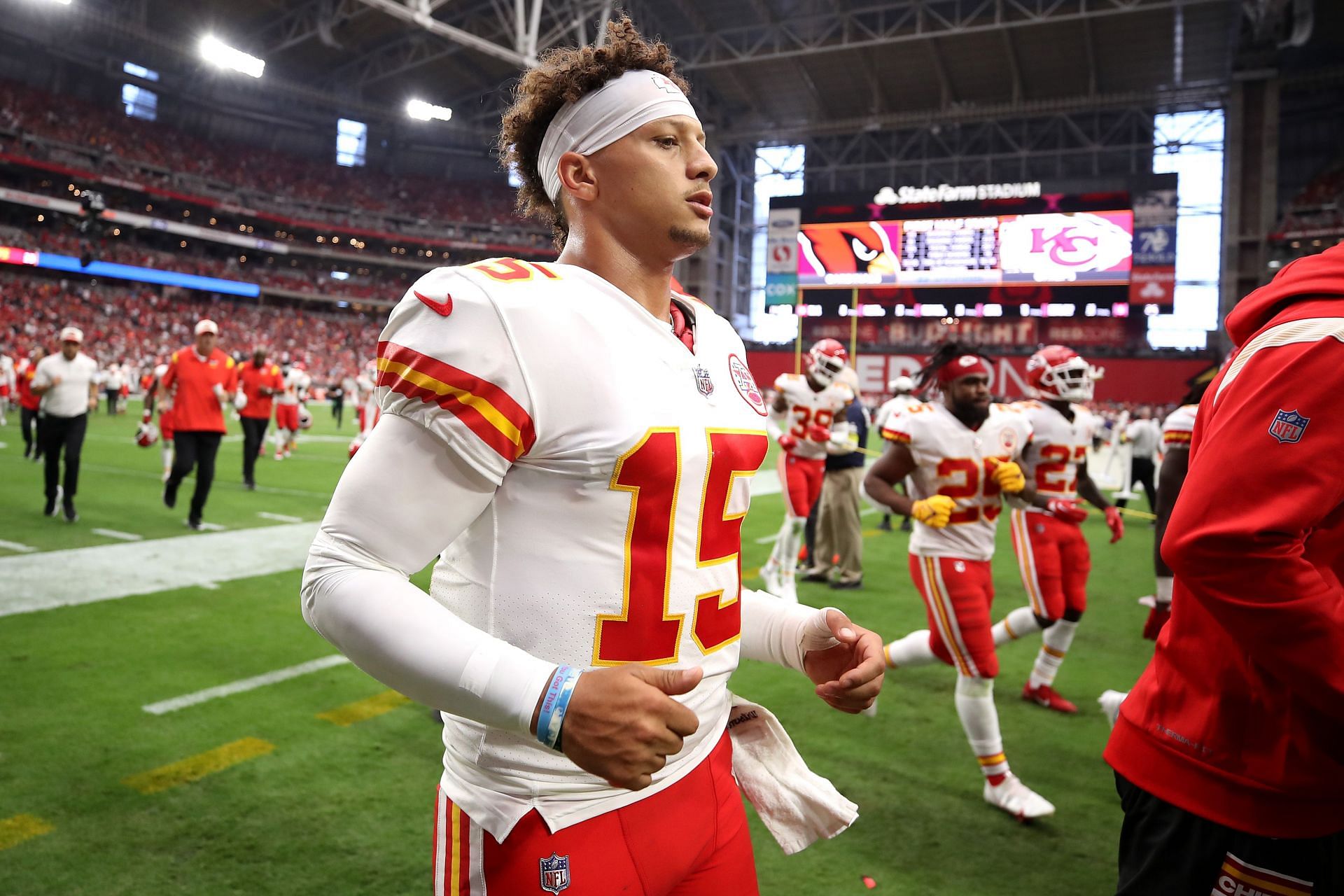Boy, you my snack - Brittany Mahomes shares special message for
