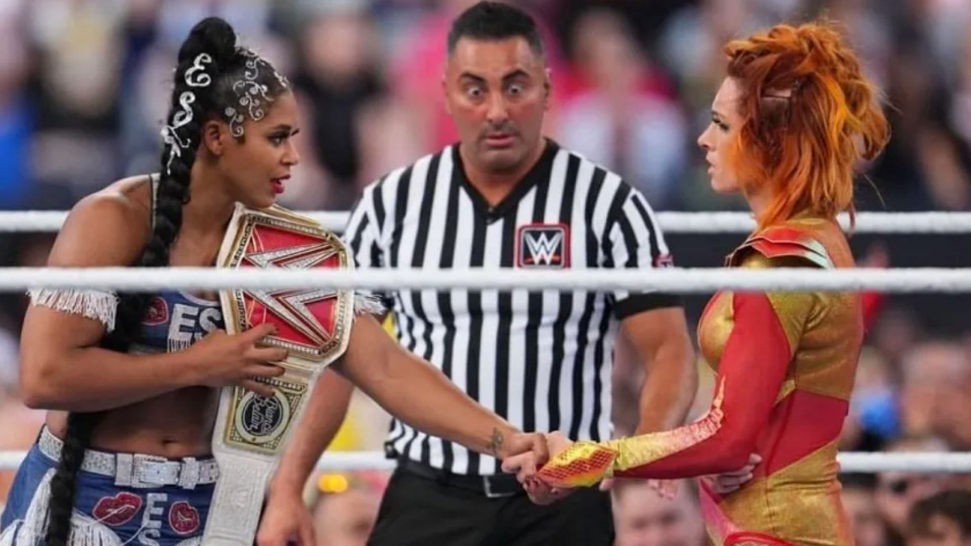 Becky Lynch &amp; Bianca Belair shaking hands at WWE SummerSlam