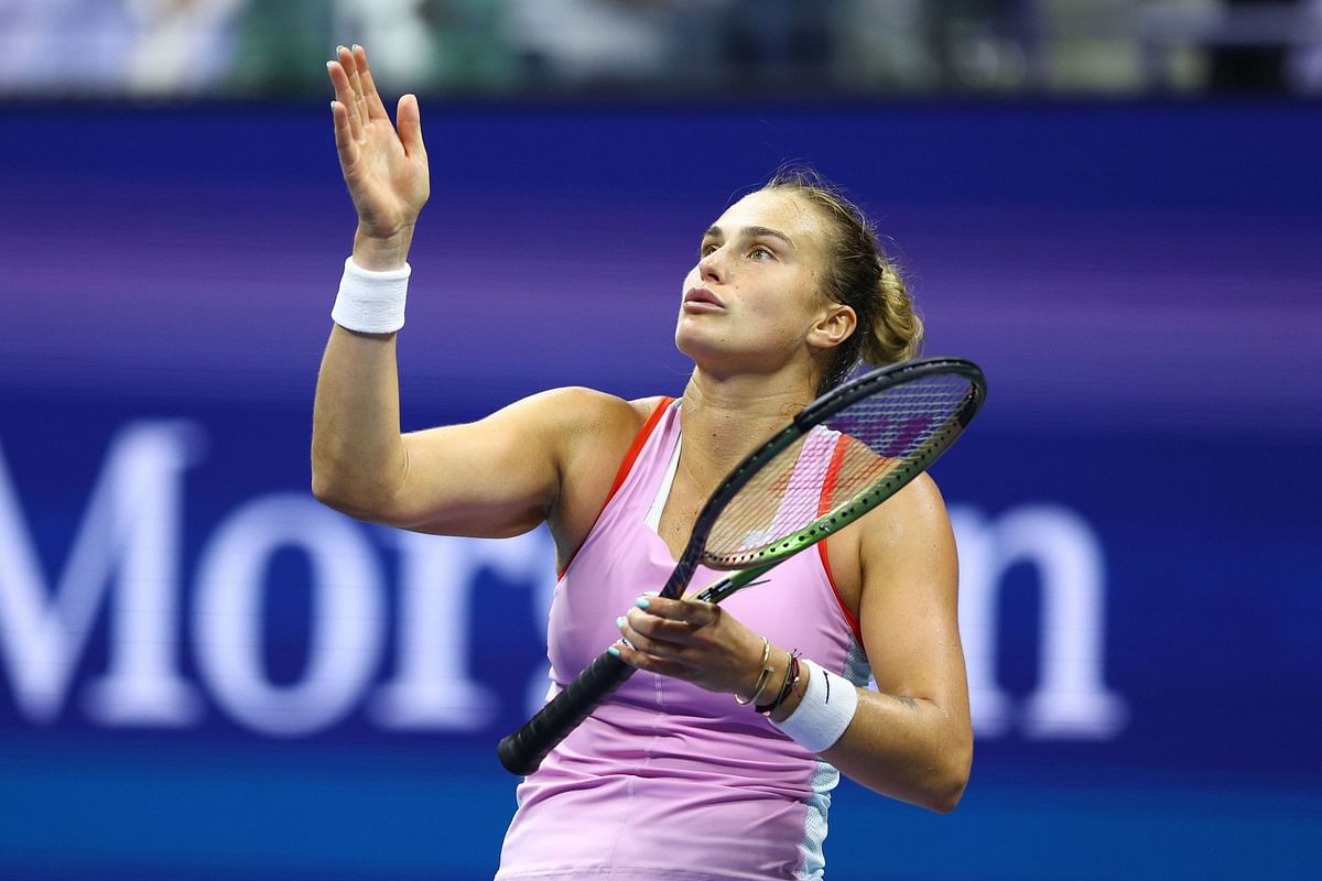 Watch: Aryna Sabalenka shows up at her US Open press conference wearing ...