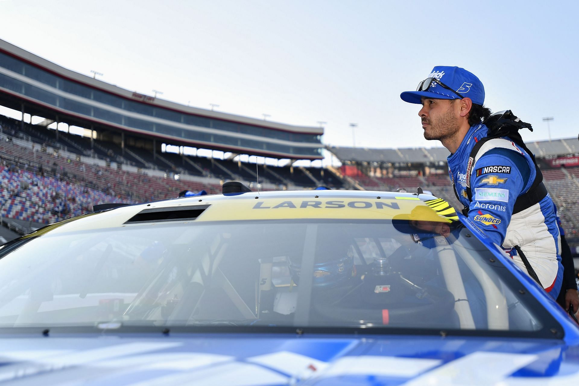 NASCAR Cup Series Bass Pro Shops Night Race - Practice