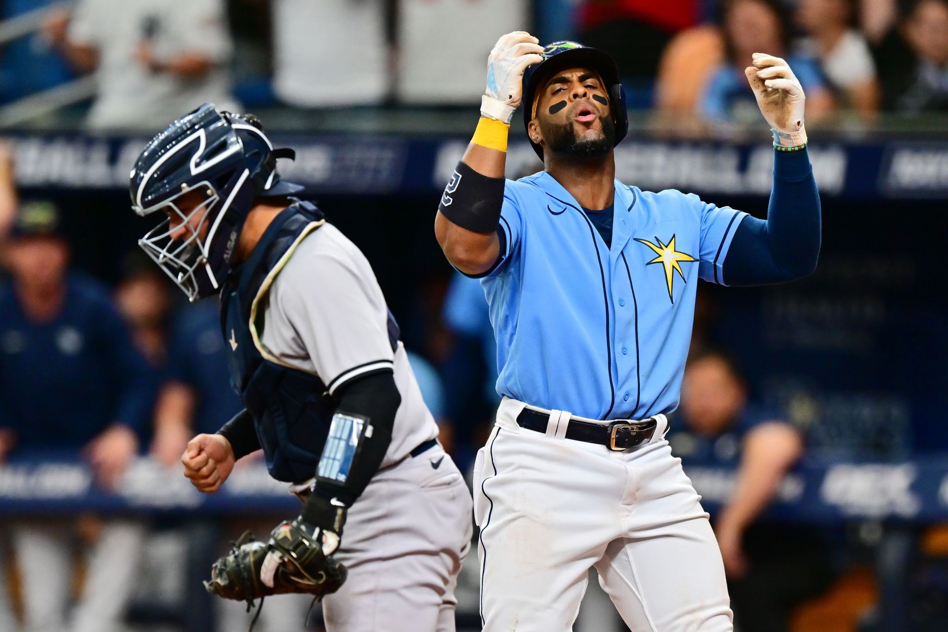 Tempers flare as Rays rally to beat Yankees 7-4