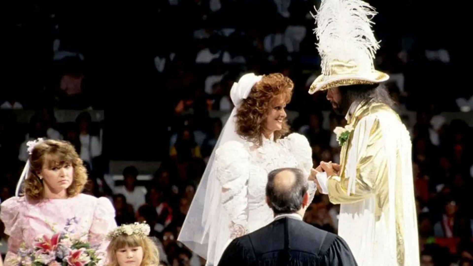 Randy Savage and Miss Elizabeth had an on-screen wedding in 1991