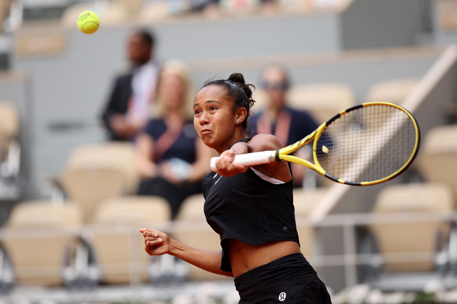 Leylah Fernandez in action at the French Open