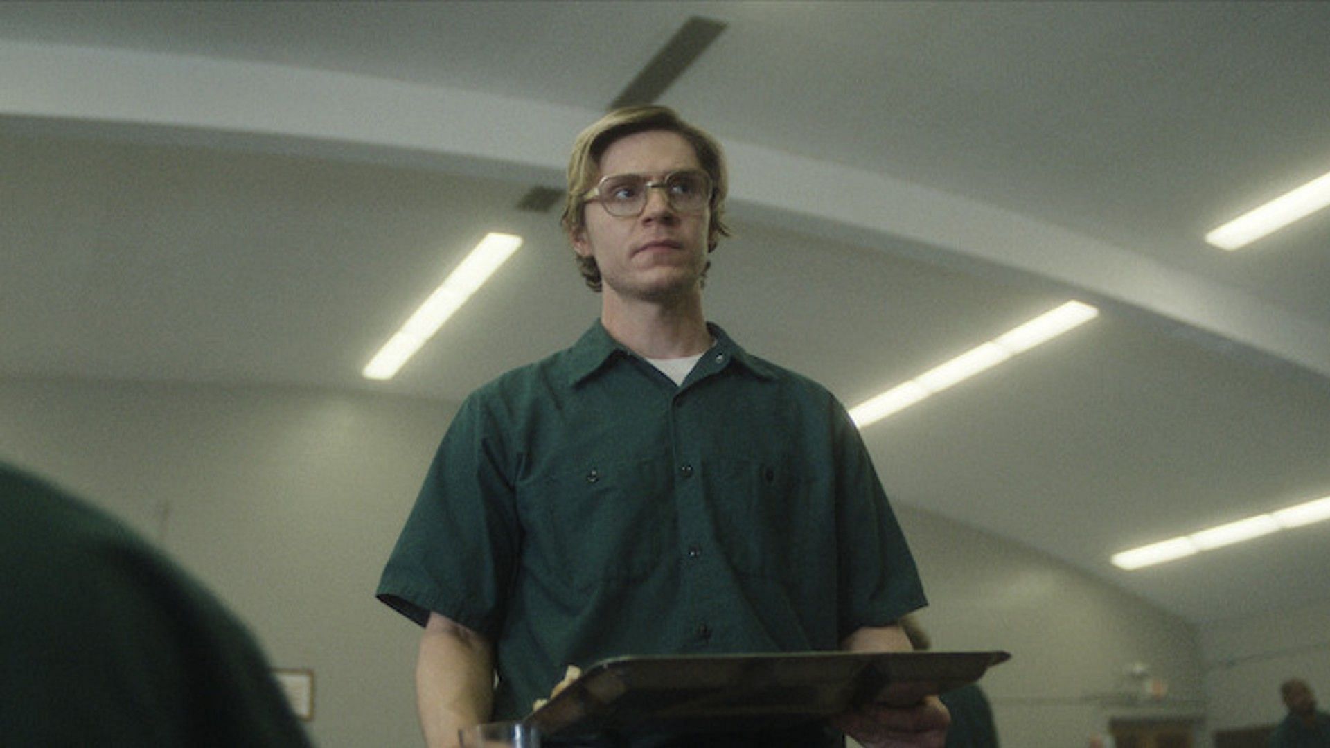 Evan Peters as Jeffrey Dahmer in 