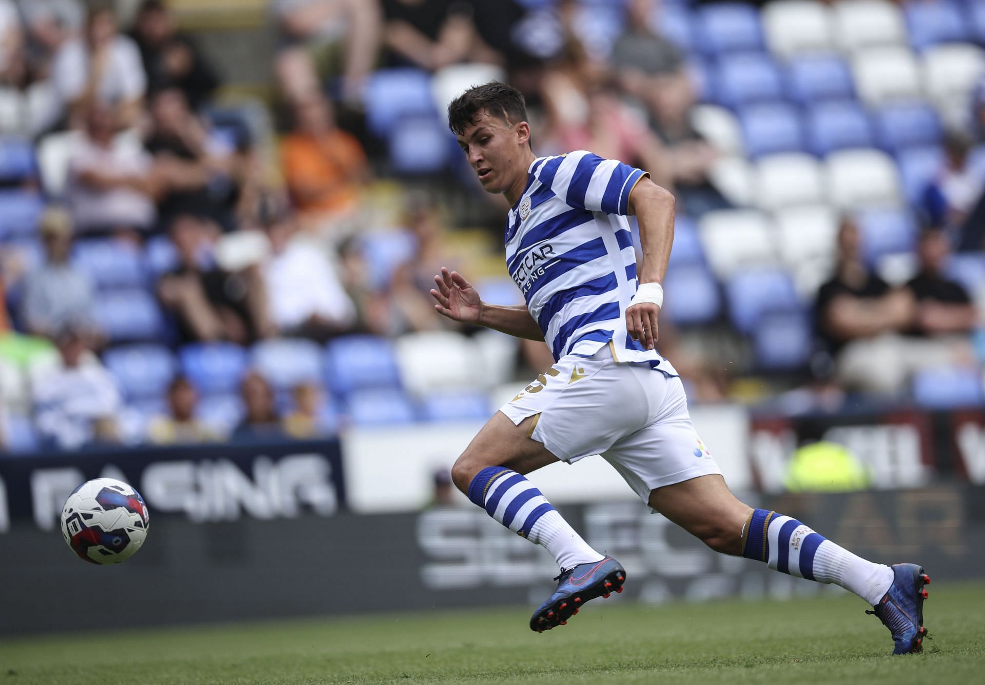 Reading v Brighton &amp; Hove Albion - Pre-Season Friendly