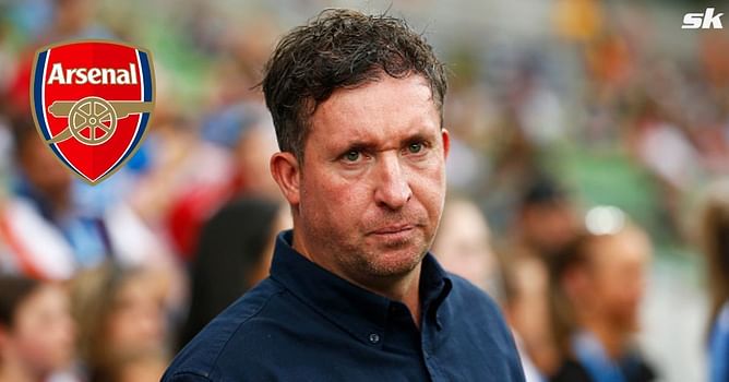 "Gentle, not disrespectful" - Robbie Fowler defends Arsenal star‘s actions after 3-0 Brentford win