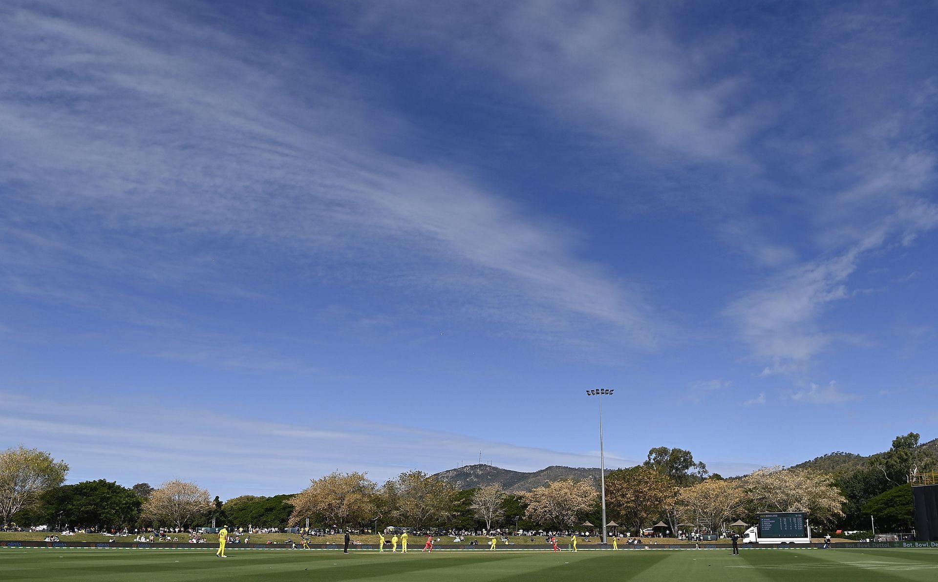 Australia v Zimbabwe - One Day International Series: Game 3