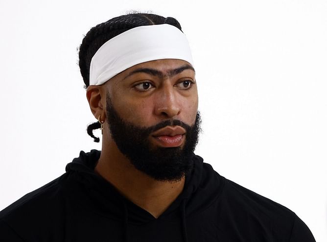 "We have a chip on our shoulder; we're the underdogs" - Anthony Davis reacts to LA Lakers' upcoming season, says he likes being under the radar