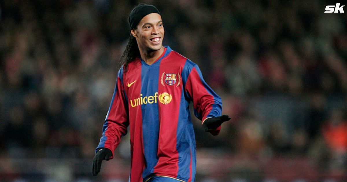 Barcelona sent English player a poster signed by Ronaldinho