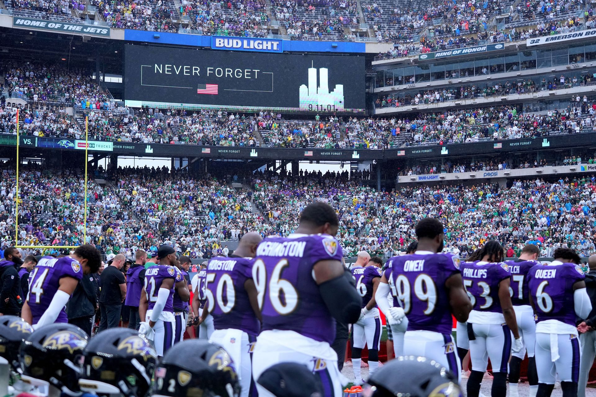 Watch: Fans Sing National Anthem Along With NYPD Officer At Jets-Ravens Game