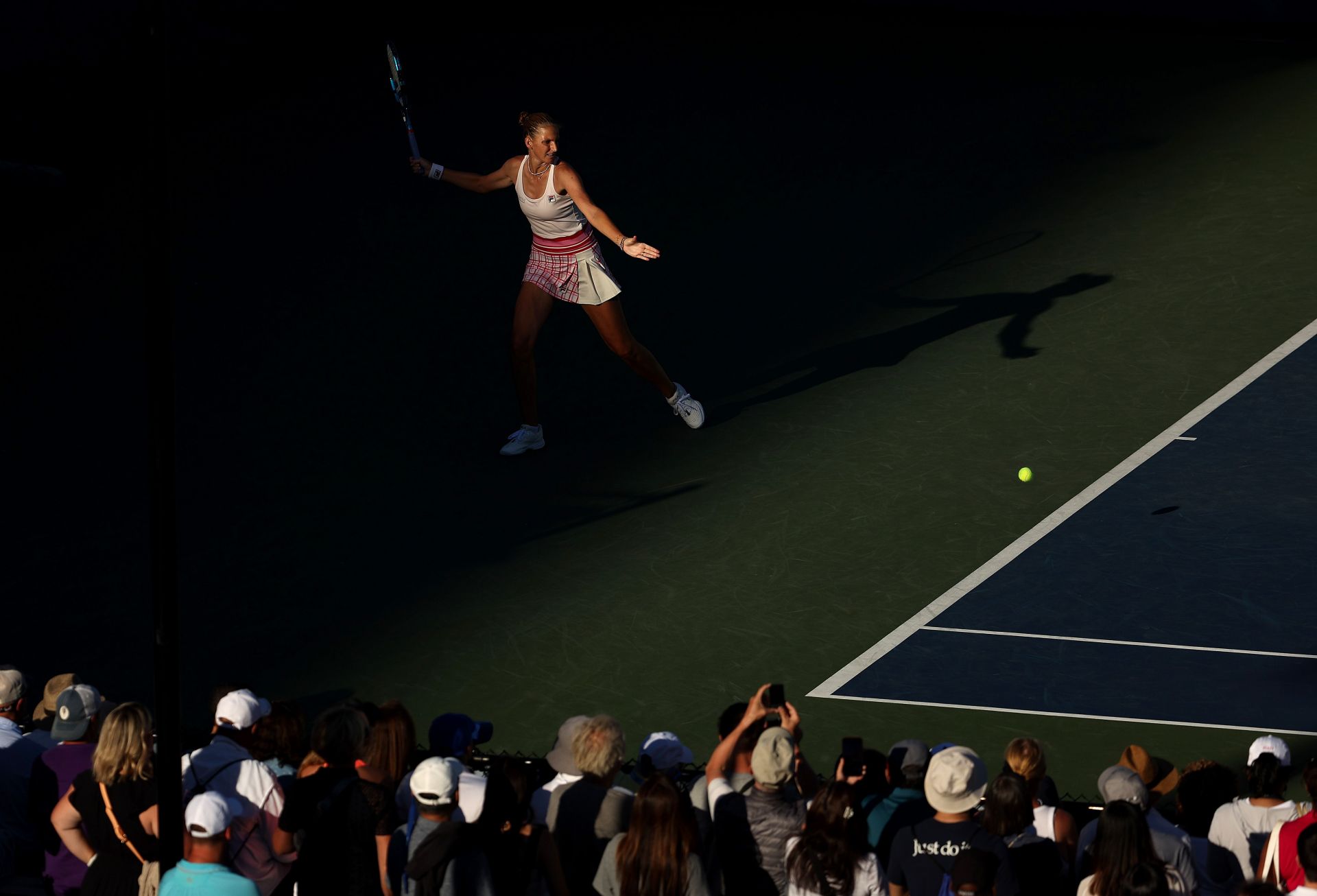 Karolina Pliskova in action against Marie Bouzkova at the 2022 US Open - Day 4