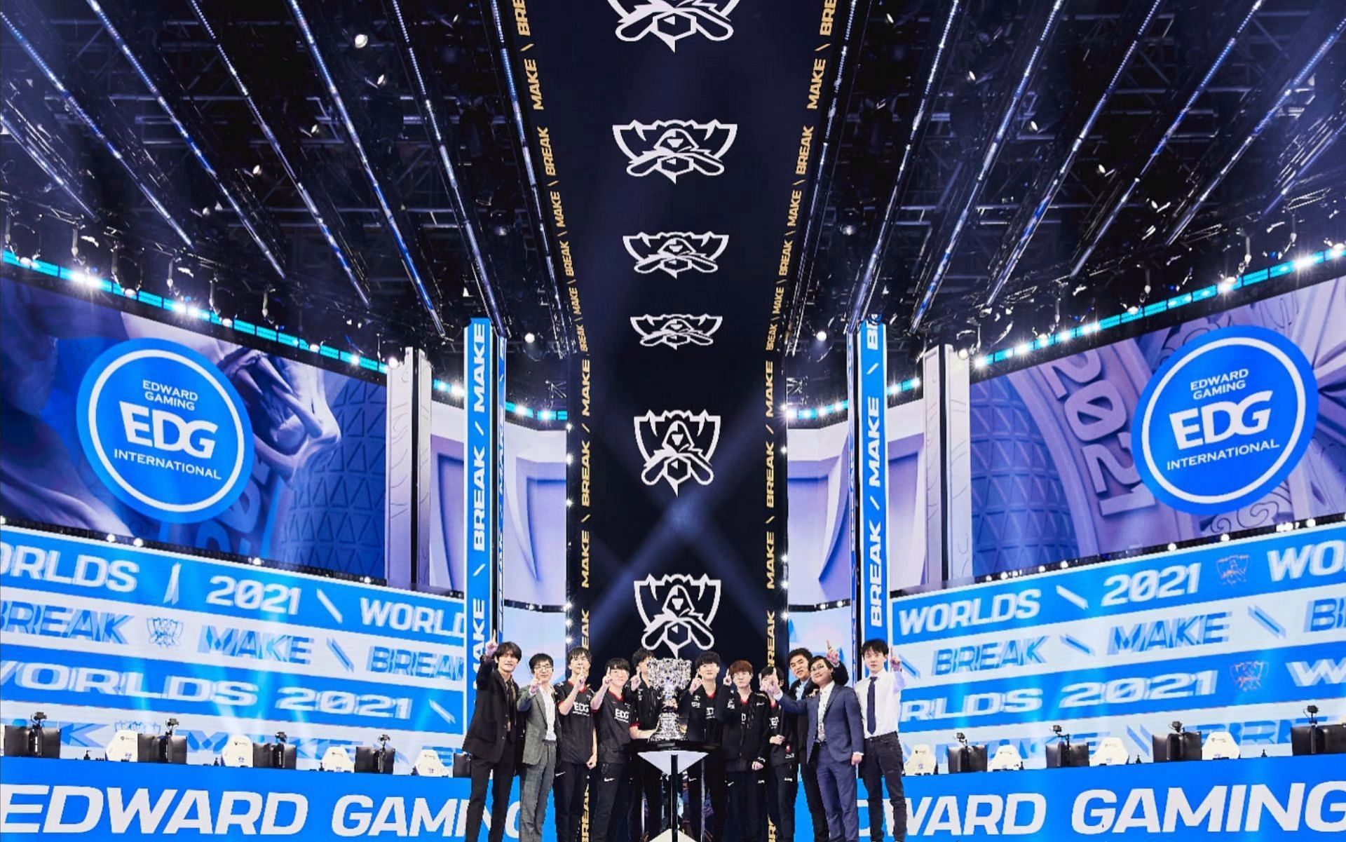 Full details regarding the venue, dates and qualified teams at Worlds 2022 (Image via Riot Games)