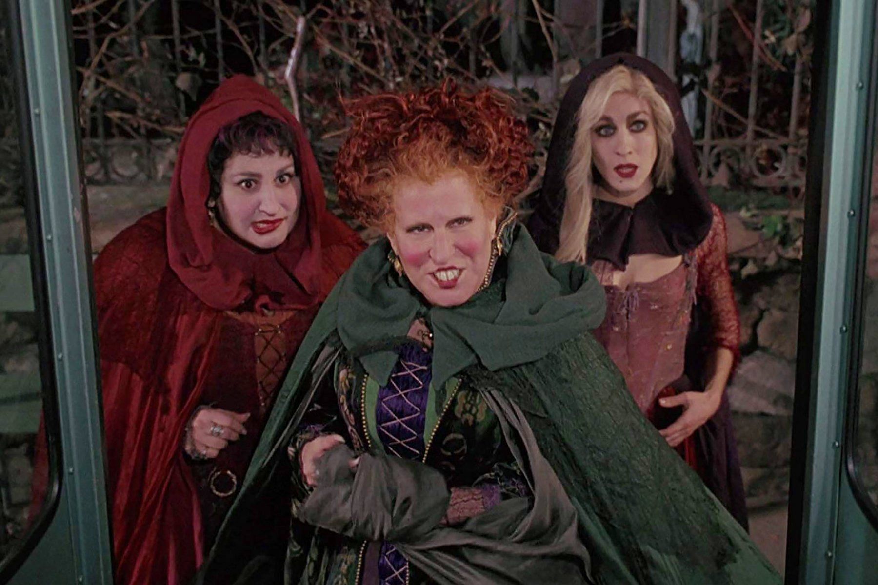 A still from Hocus Pocus, 1993 (Image via Disney)