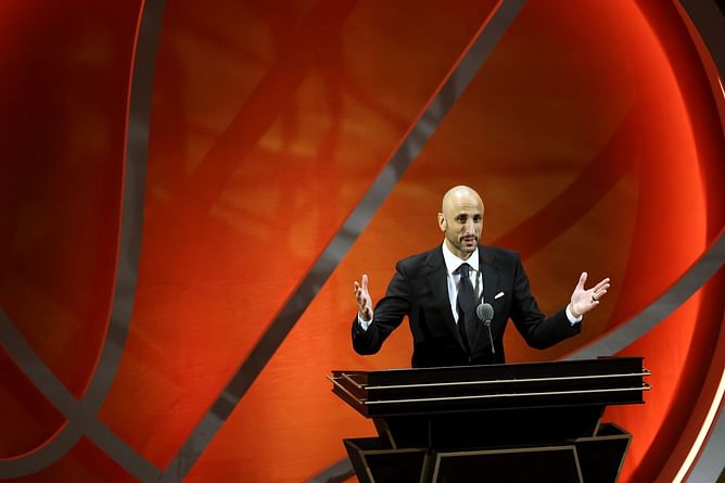 NBA News Roundup: Lionel Messi overwhelmed by getting compared to Manu Ginobili, Chris Mullin calls Warriors big three best trio of all time, and more | September 11, 2022