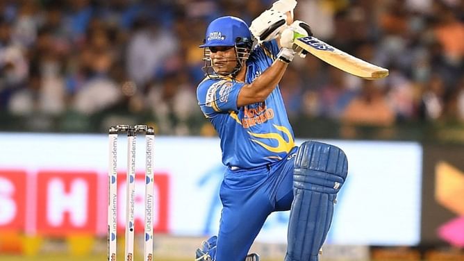 [Watch] Sachin Tendulkar wows fans with reverse scoop, lap shots in the nets ahead of India Legends Road Safety World Series 2022 match against New Zealand