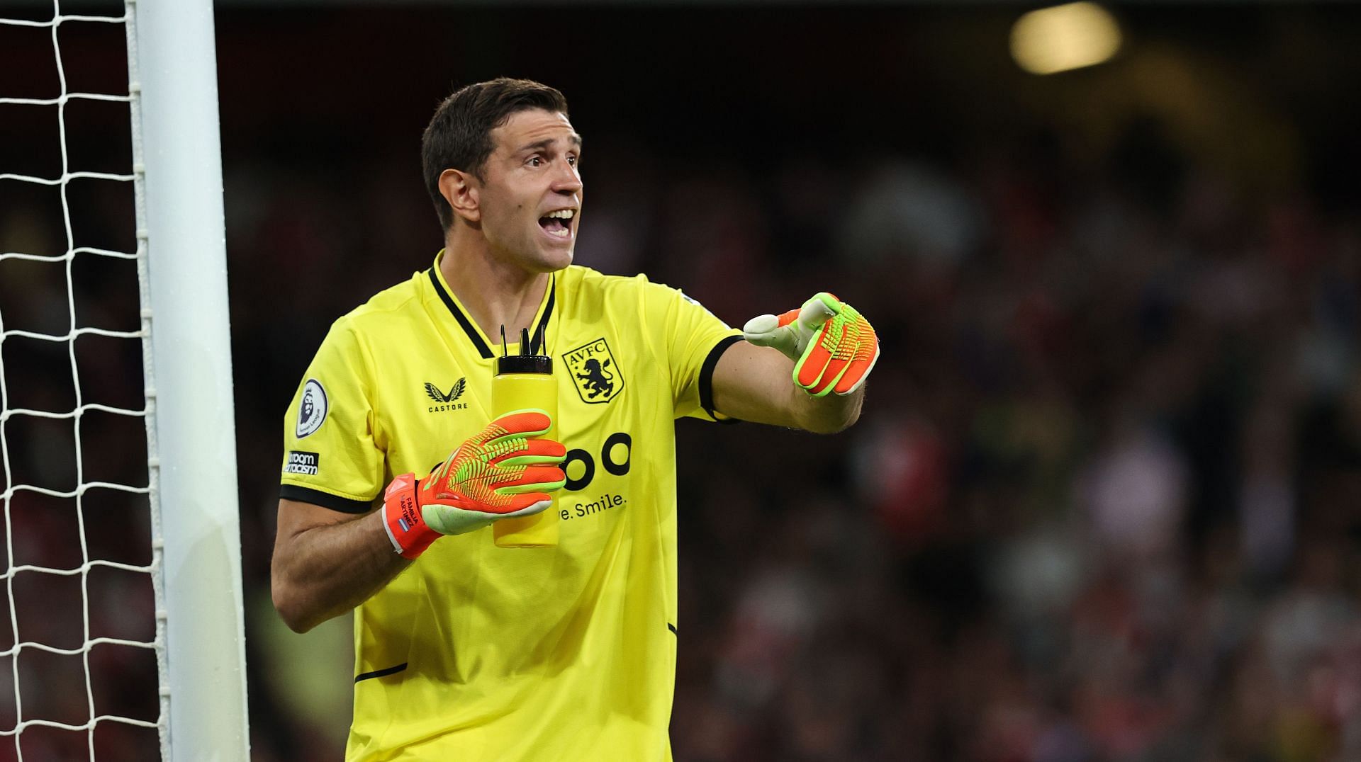 Emiliano Martinez is wanted at Old Trafford