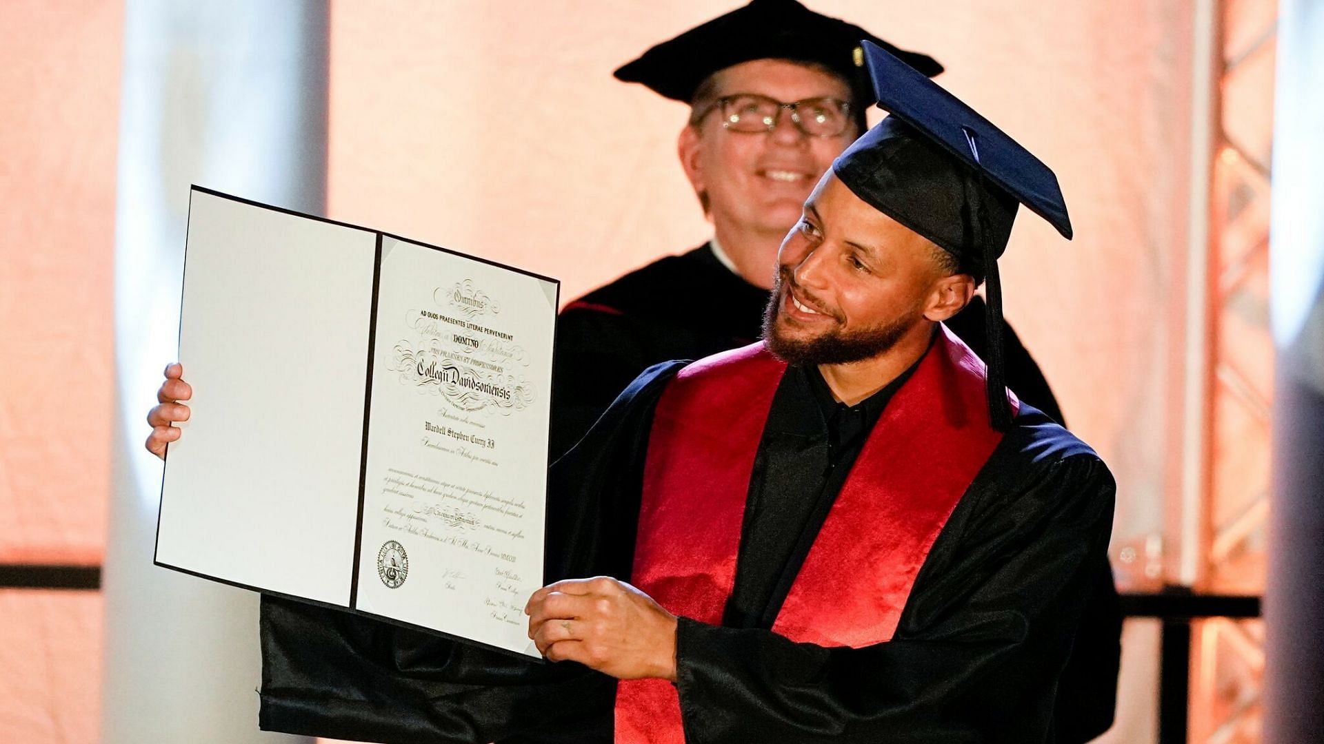 Steph Curry at his alma mater Davidson College for his graduation ceremony.