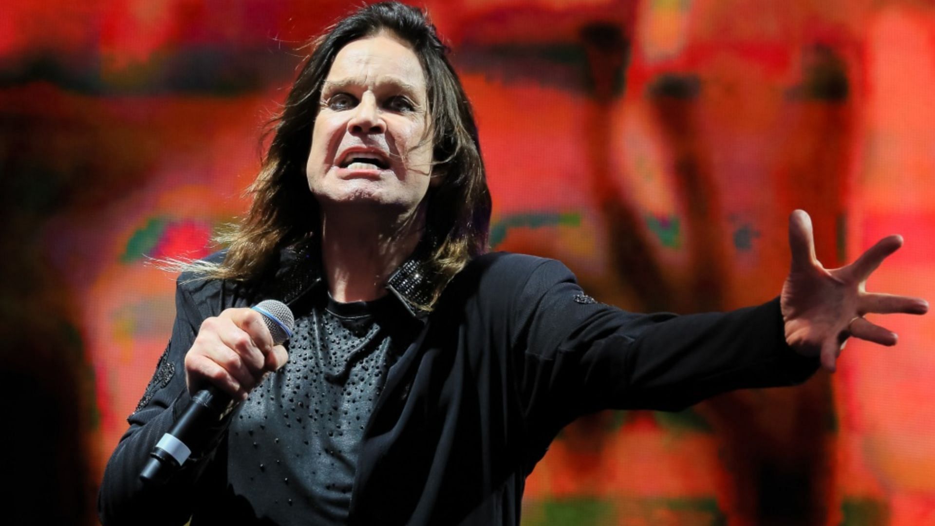 Ozzy Osbourne has mentioned his wish to start touring again. (Image via Redferns / Getty)