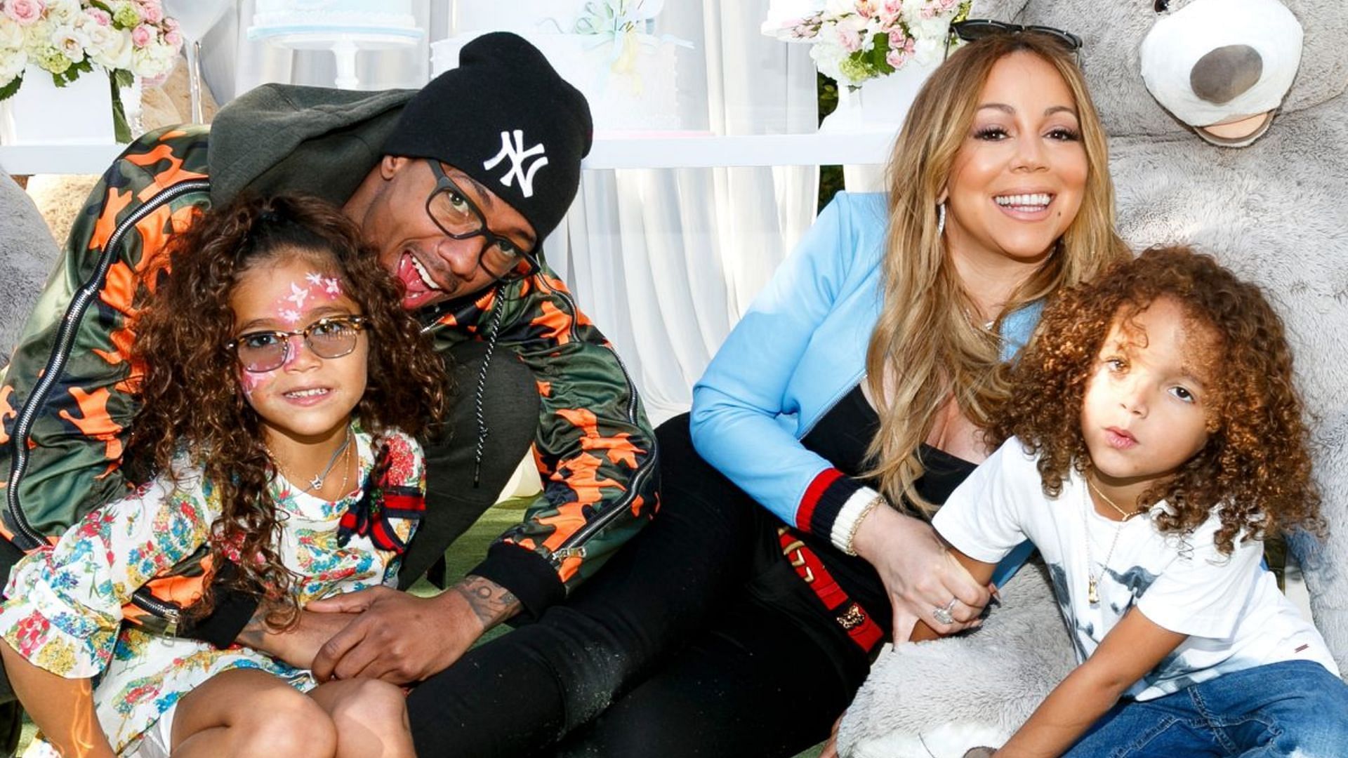 Nick Cannon and Mariah Carey with their kids. (Image via Filmmagic/Getty Images)