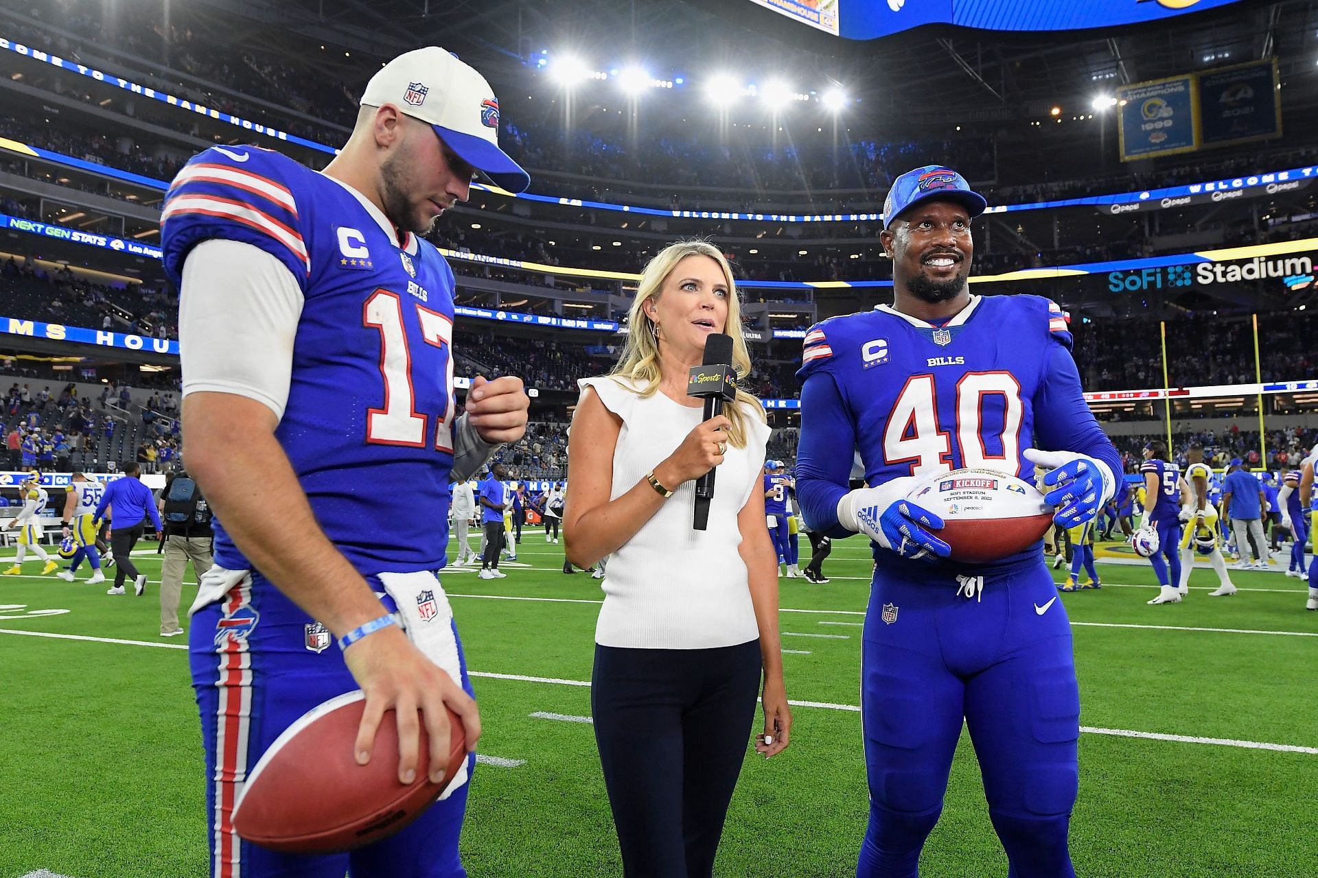 Buffalo Bills on X: Who wants a signed @VonMiller jersey