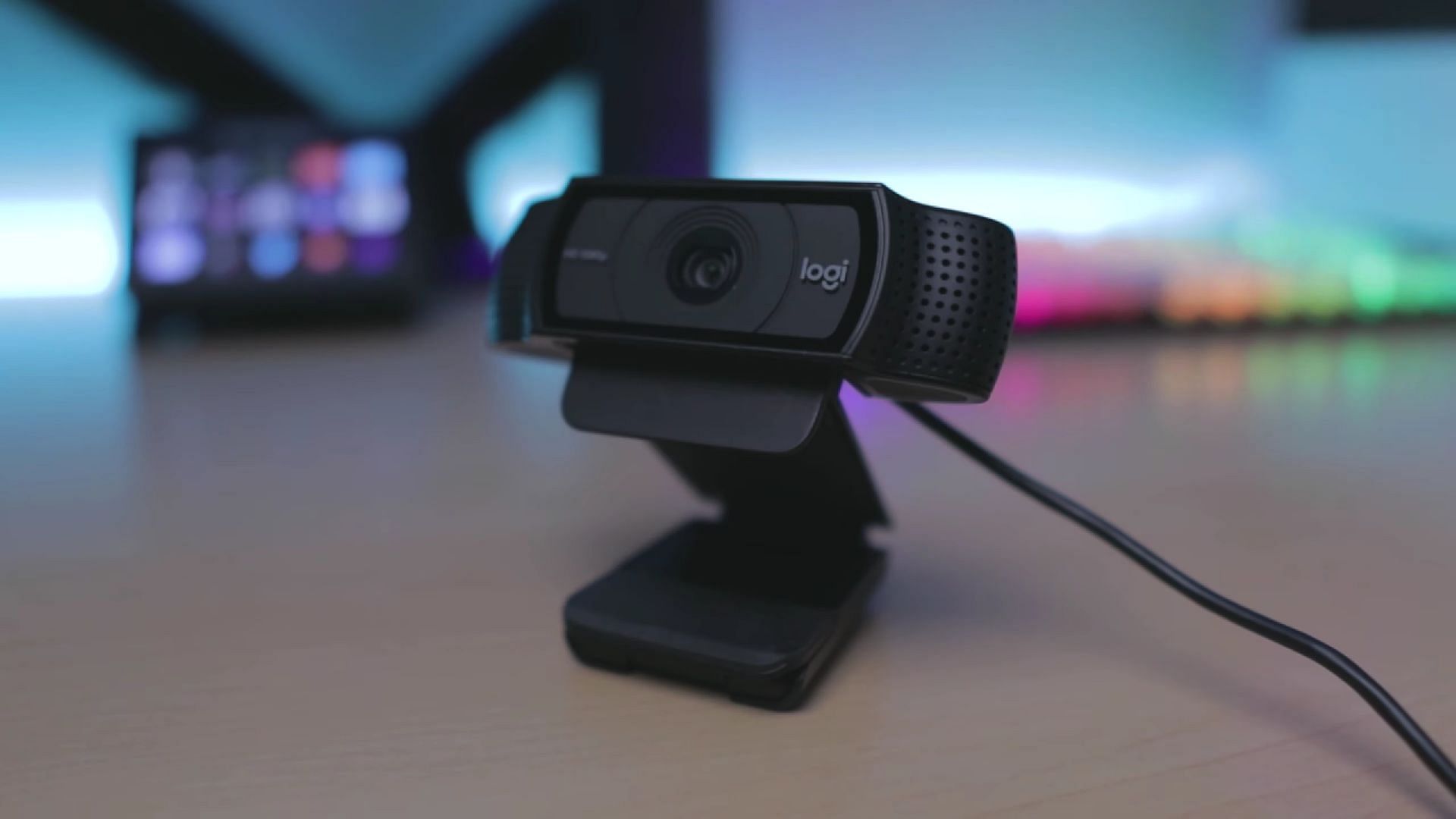 The Logitech C920 is one of the best webcams for video conferencing in 2022 (Image via YouTube/Nickyo))