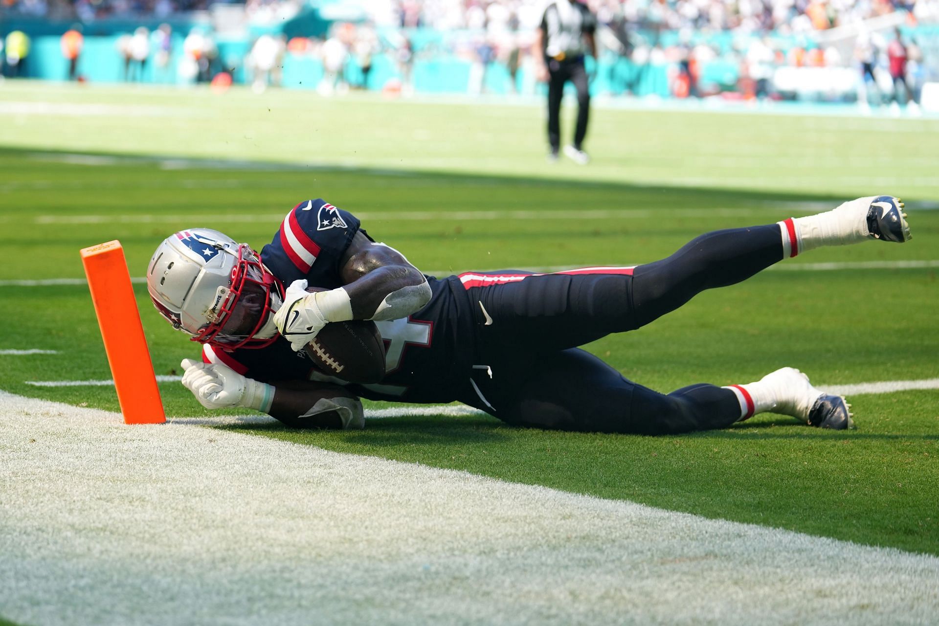 NFL Regular Season - New England Patriots v Miami Dolphins