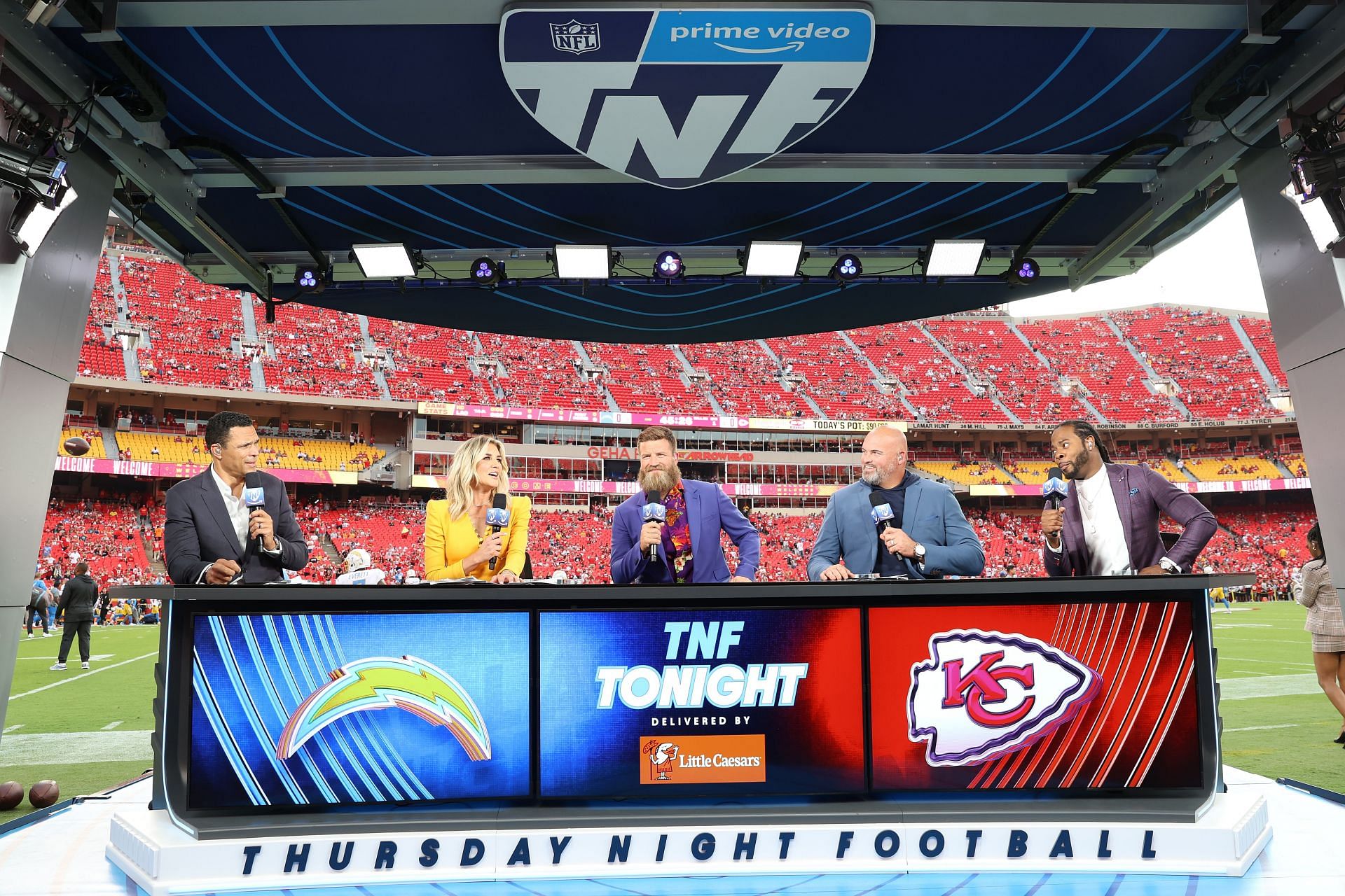 Tony Gonzalez stops by PFT on NBC Sports Network - NBC Sports