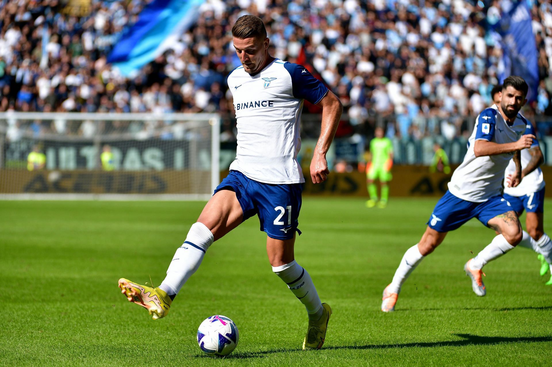 Sergej Milinkovic-Savic has admirers at the Emirates.