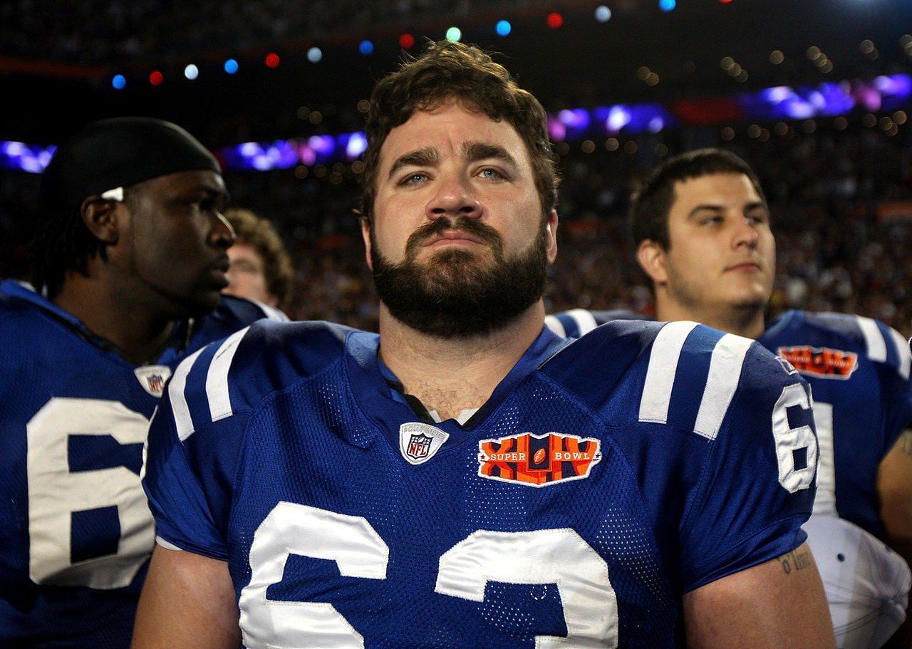 Jeff Saturday has lost nearly 50 pounds since retiring. (Image via NFL)