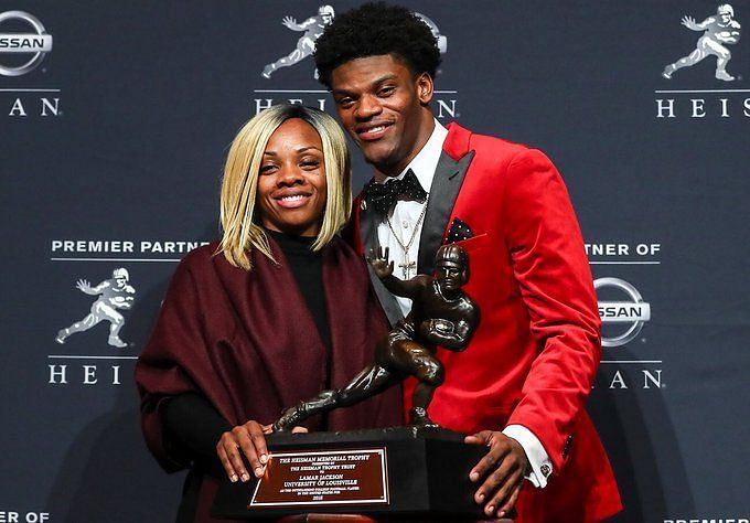 Is Lamar Jackson's mom his agent? Details about Felicia Jones' role in QB's  contract negotiations with Ravens