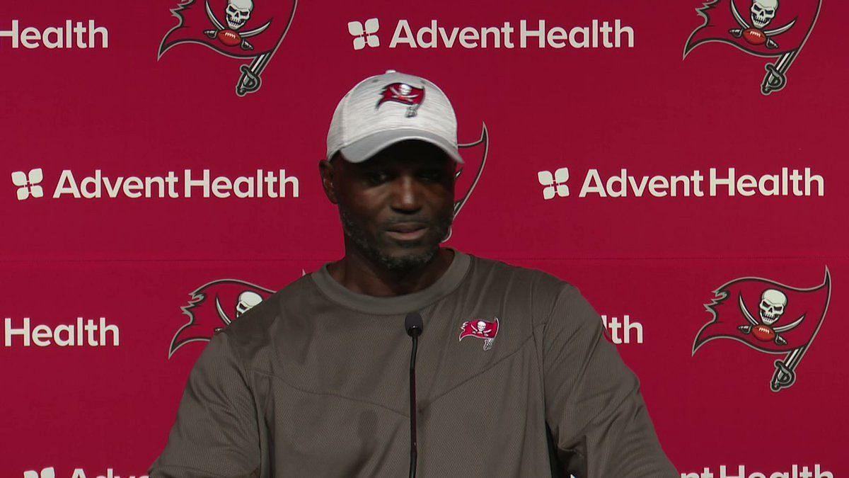 Buccaneers coach Todd Bowles graduates from college, fulfills promise to  late mother – KGET 17