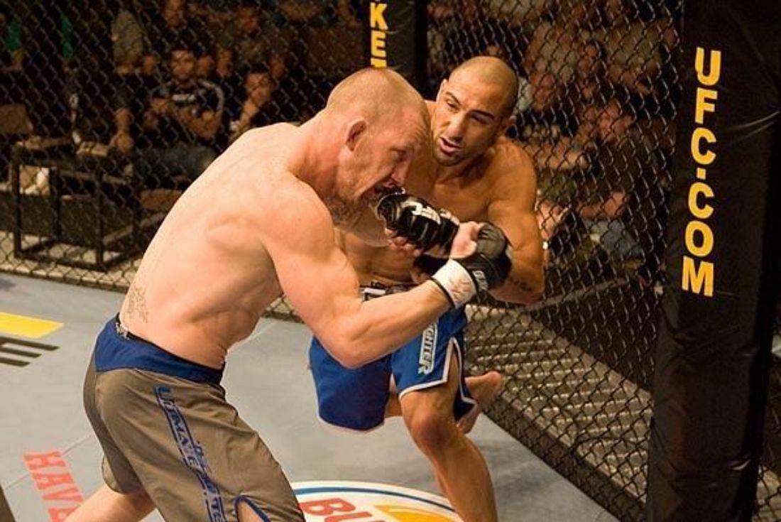 The fight between Gray Maynard and Rob Emerson featured the most confusing finish in UFC history