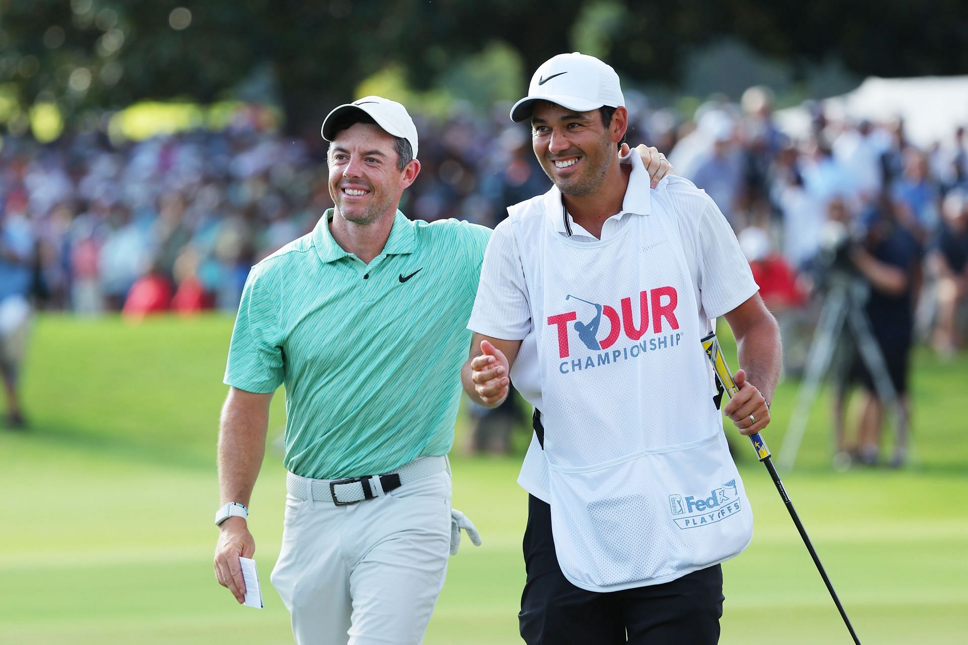 Rory McIlroy defends caddie Harry Diamond amid criticism from fans