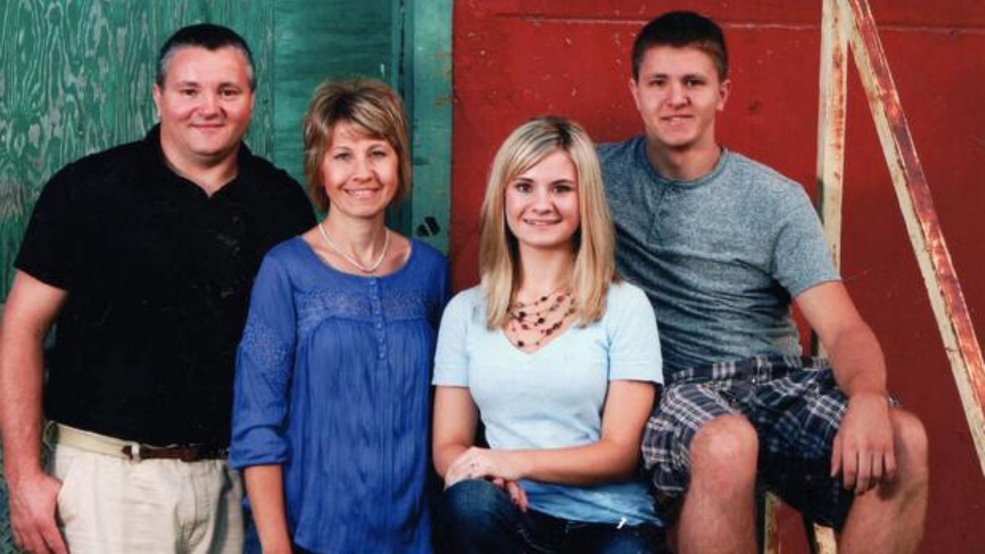 A still of Barbara Kendhammer with husband Todd Kendhammer and their two children (Image Via CBS News)