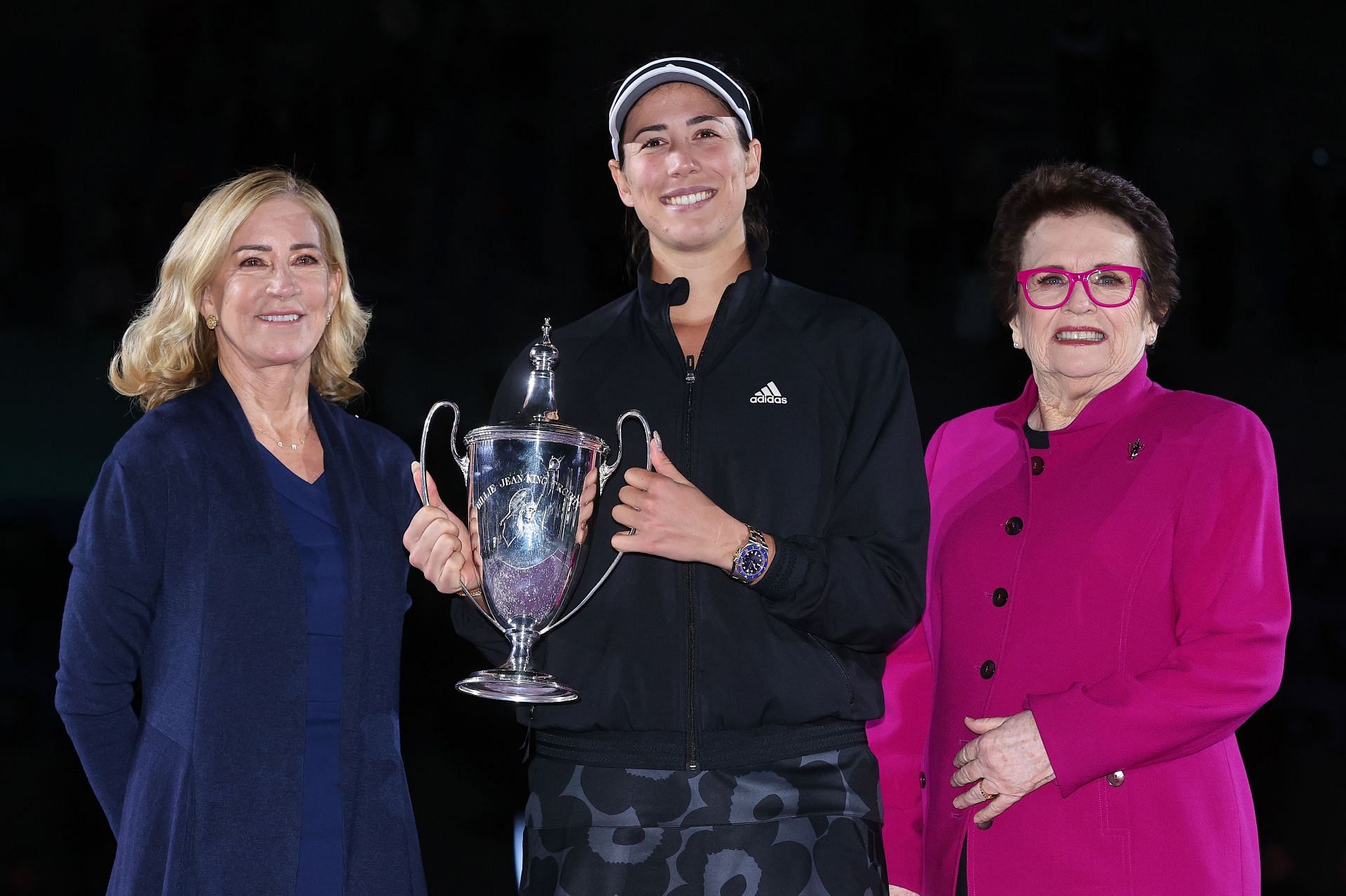 Chris Evert (L), Garbine Muguruza (C), and Billie Jean King at last year&#039;s event