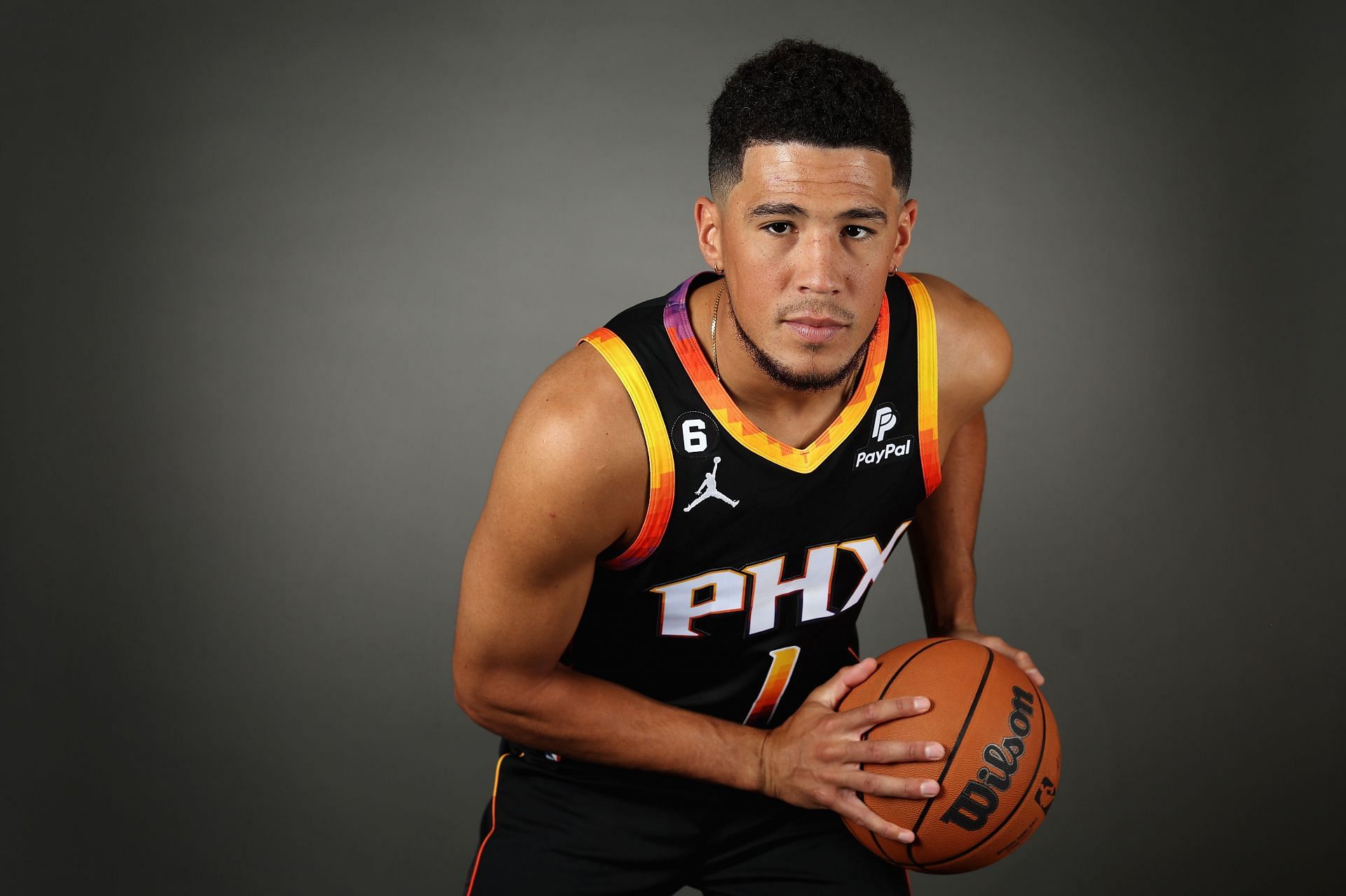 Devin Booker is ready for another season with the Suns (Image via Getty Images)