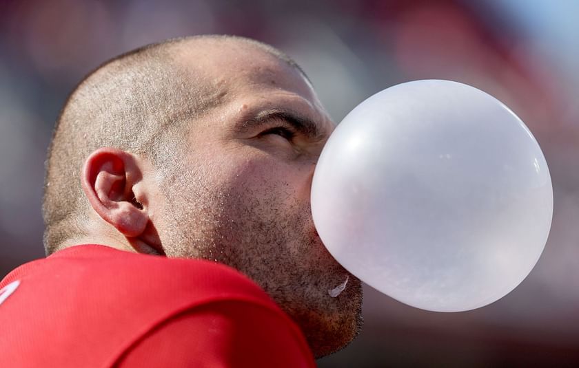Watch: Injured Reds star Joey Votto watches game with fans in the