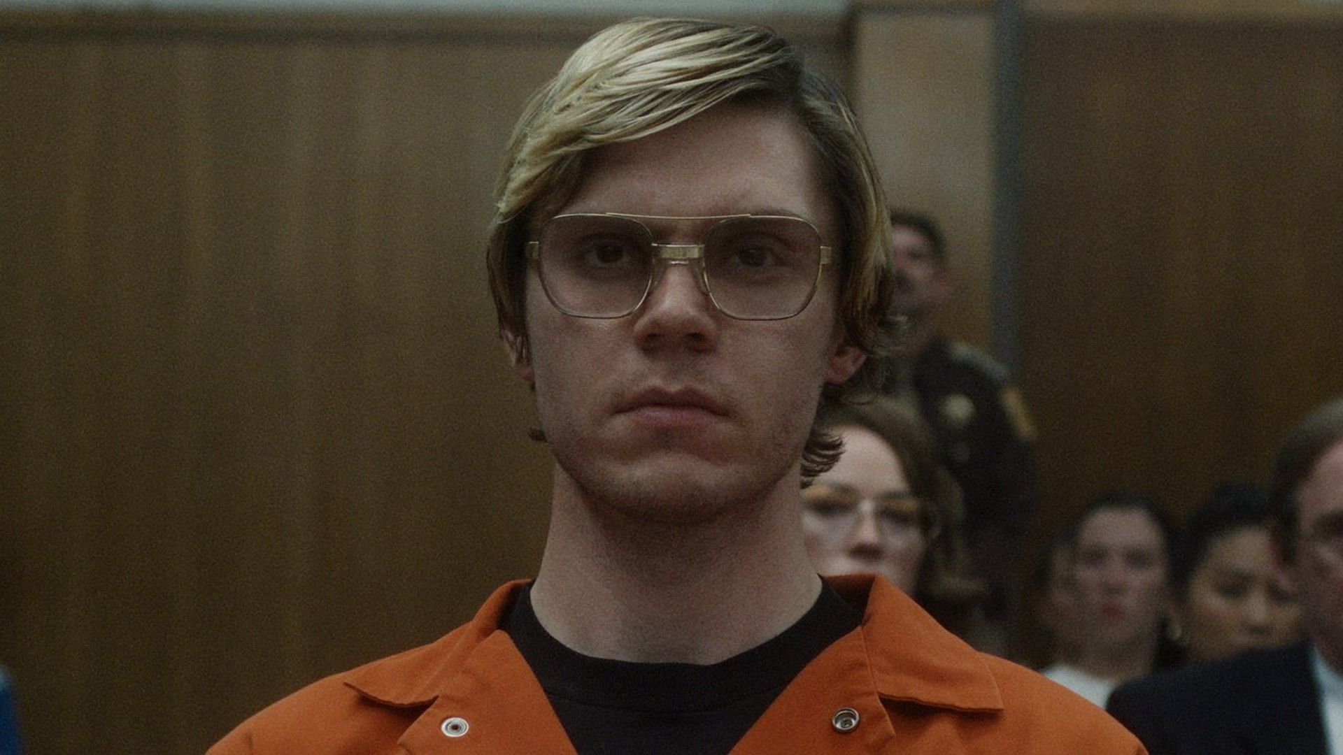 Evan Peters as Jeffrey Dahmer in 