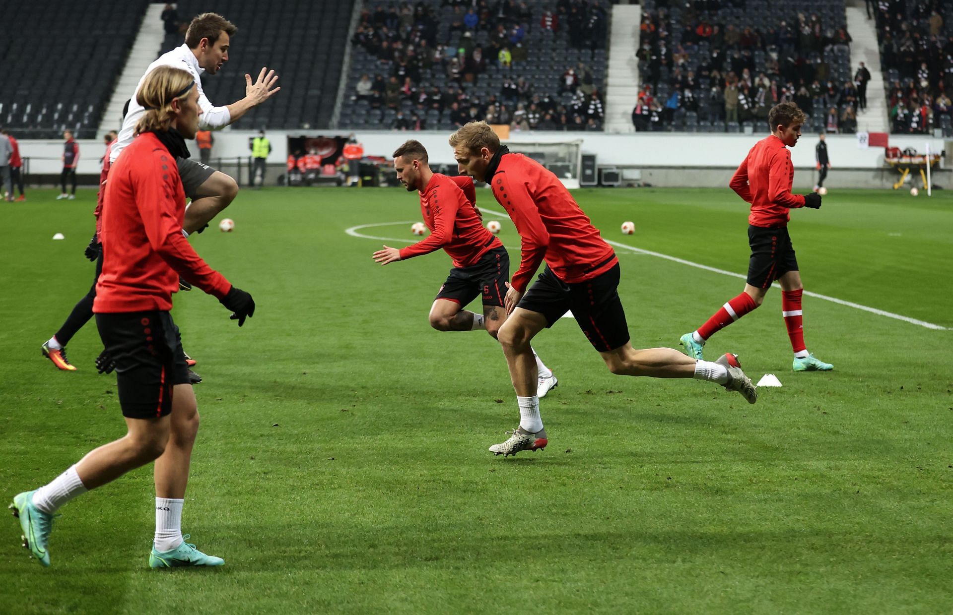 Eintracht Frankfurt v Royal Antwerp FC: Group D - UEFA Europa League