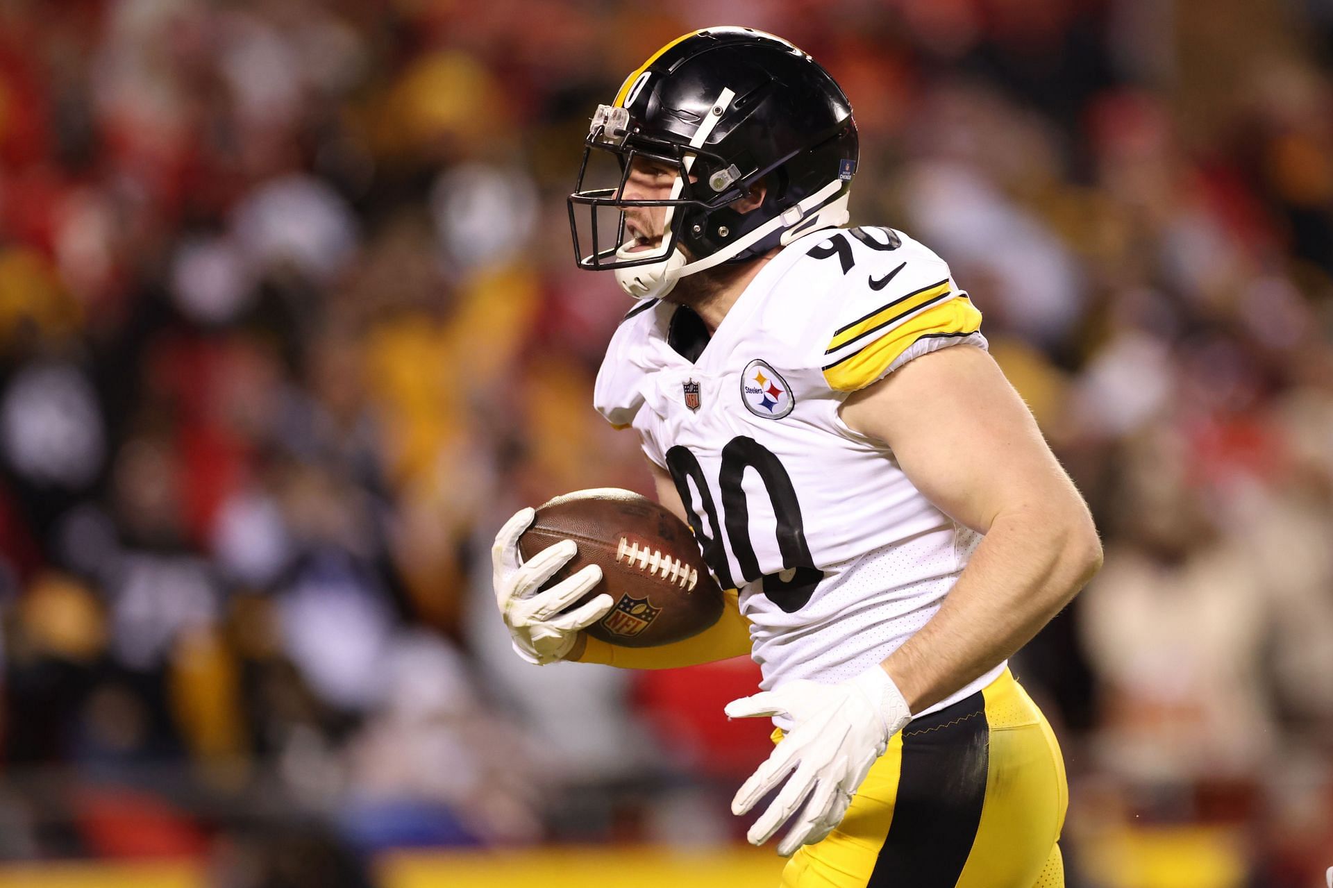 The Pittsburgh Steelers could potentially lose T.J. Watt for a prolonged period.