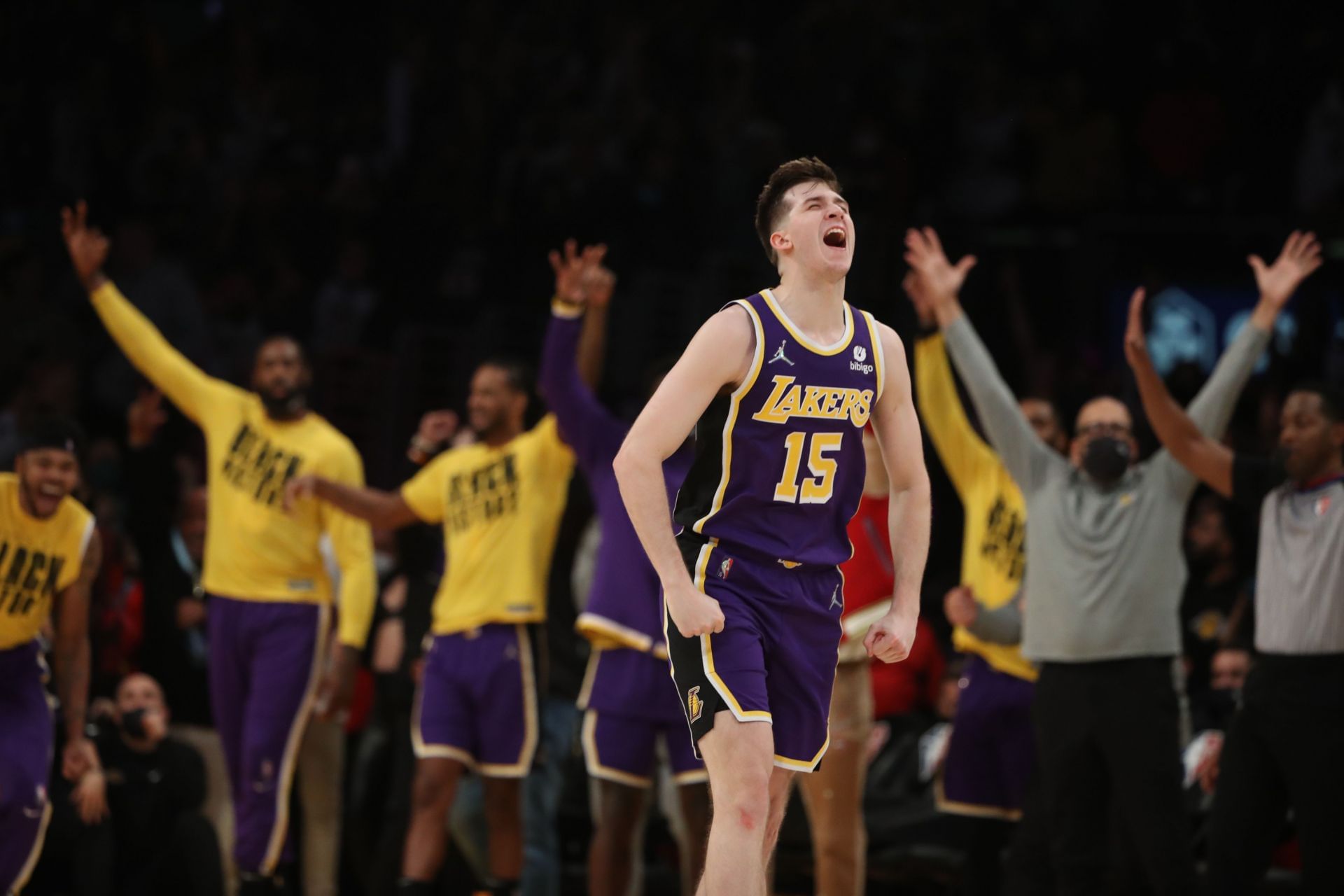 Los Angeles Lakers Trade Guard Russell Westbook To Utah Jazz In Three-Team  Deal – Deadline